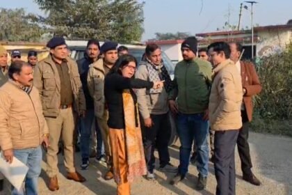 सीलिंग भूमि घोषित