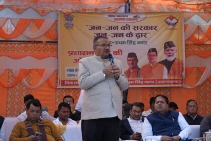 कृषि मंत्री गणेश जोशी