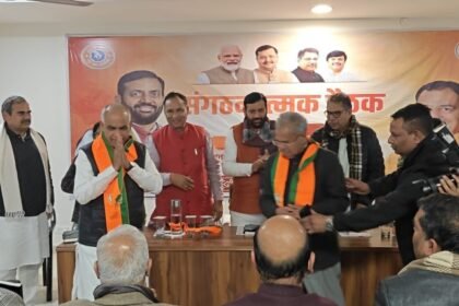 विधायक ईश्वर सिंह