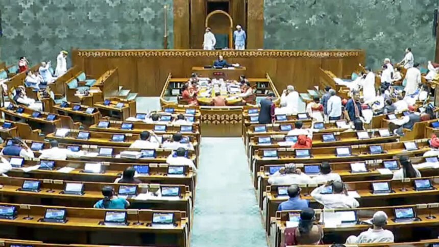 Delimitation In Lok Sabha: किस राज्य में कितनी बढ़ेंगी लोकसभा सीटें, टॉप पर कौन? ये रही पूरी लिस्ट