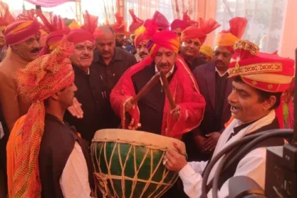 उपमुख्यमंत्री मुकेश अग्निहोत्री